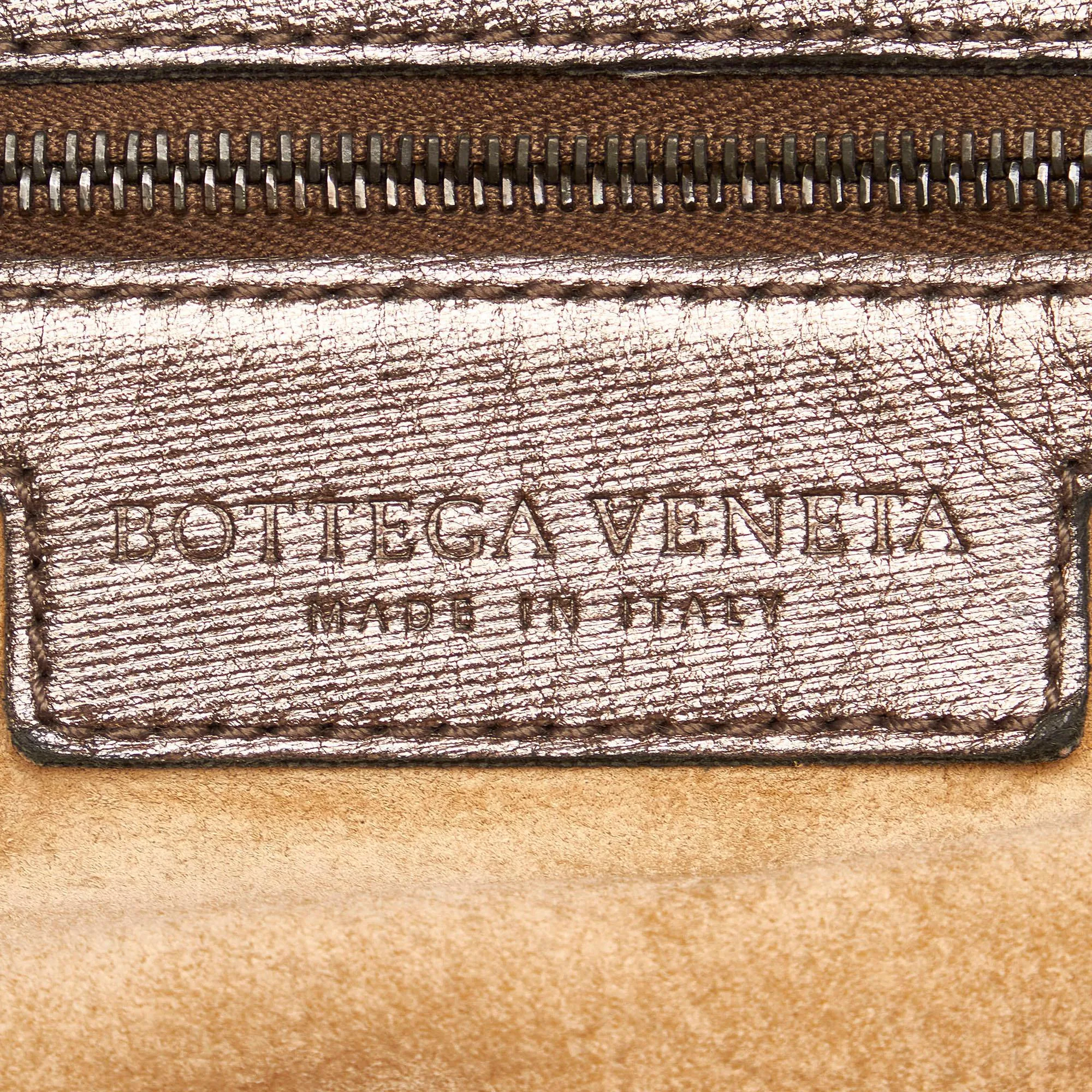 Bottega Veneta Intrecciato Leather Shoulder Bag (SHG-29105)