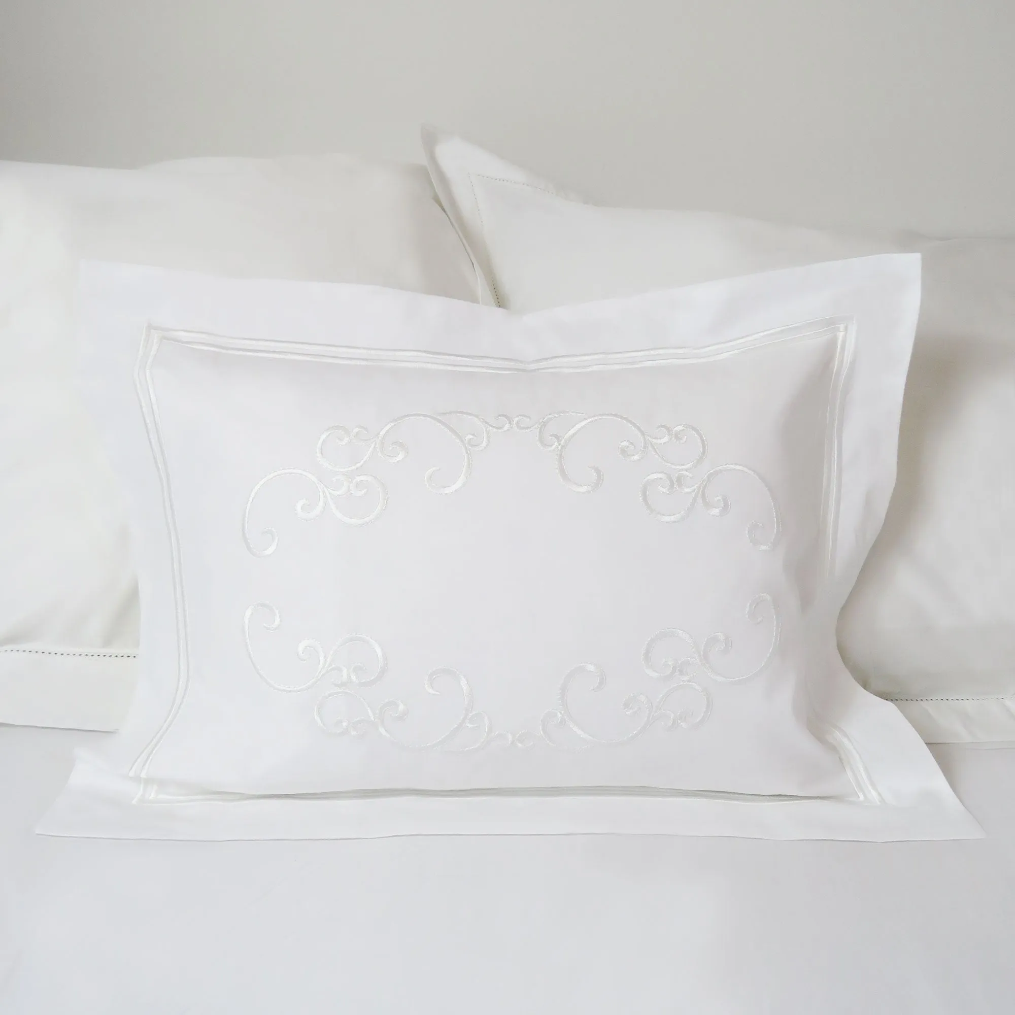 Vienna Cotton Boudoir Cushion Cover